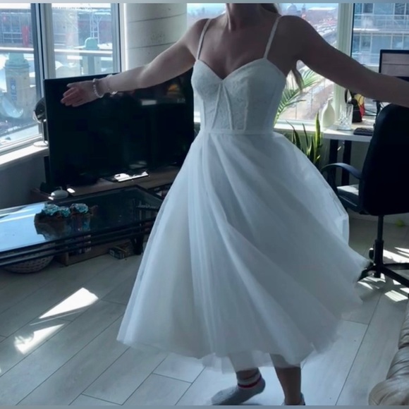 Lace corset flare tulle tea length dress - Picture 3 of 4